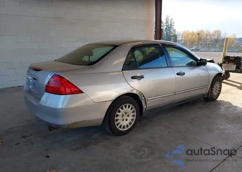 2006 Honda Accord 2.4 Vp z USA, uszkodzony, nr VIN 1HGCM561X6A156968
